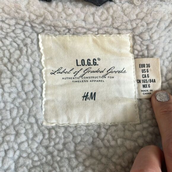 H&M Sherpa lined Utility Jacket - Picture 6 of 11